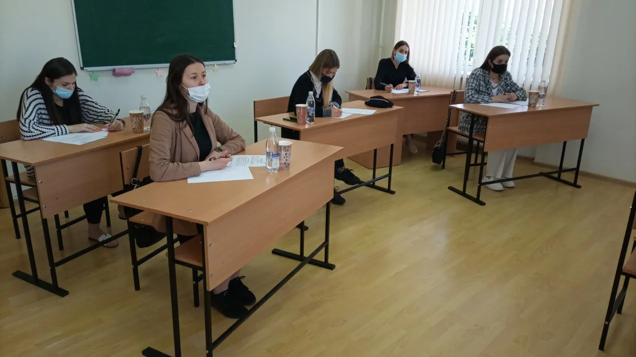 ВІТАЄМО СТУДЕНТІВ 412 ГРУПИ З УСПІШНИМ СКЛАДАННЯМ КОМПЛЕКСНОГО ФАХОВОГО ІСПИТУ ТА ЗАХИСТОМ ВИПУСКНОЇ КВАЛІФІКАЦІЙНОЇ РОБОТИ!!!