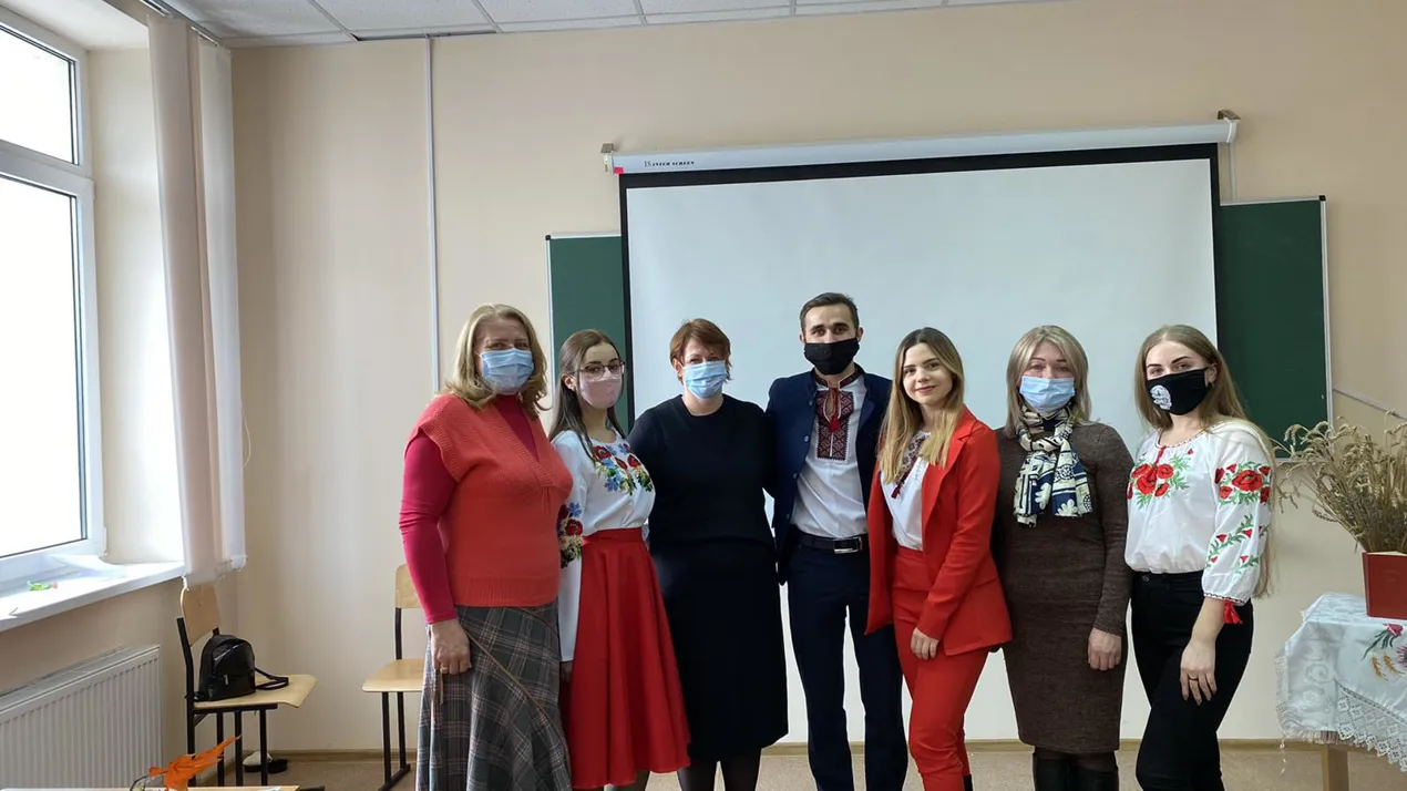 На факультеті педагогіки, психології та соціальної роботи 18.02.2021 року відбувся відбірковий конкурс на краще читання української поезії, присвячений 207-й річниці від дня народження Т.Г. Шевченка. Захід було організовано і проведено викладачами і студентами нашої кафедри.