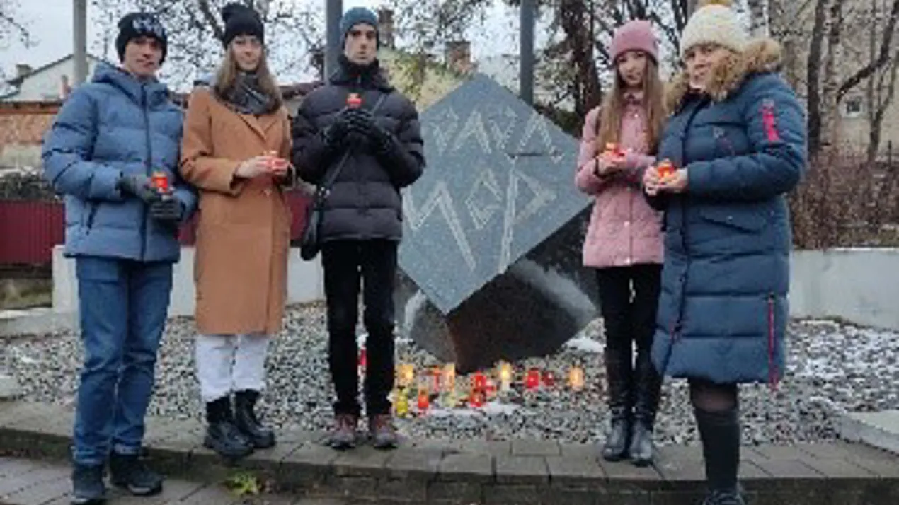 ВШАНУВАННЯ ПАМ'ЯТІ ЖЕРТВ ГОЛОДОМОРУ
